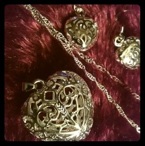 New Sterling Silver Necklace & Earrings